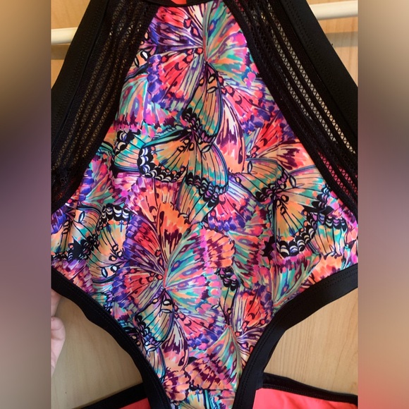 Bodyglove one piece Butterfly Bathingsuit ,high neck zipper back .small - Picture 10 of 14